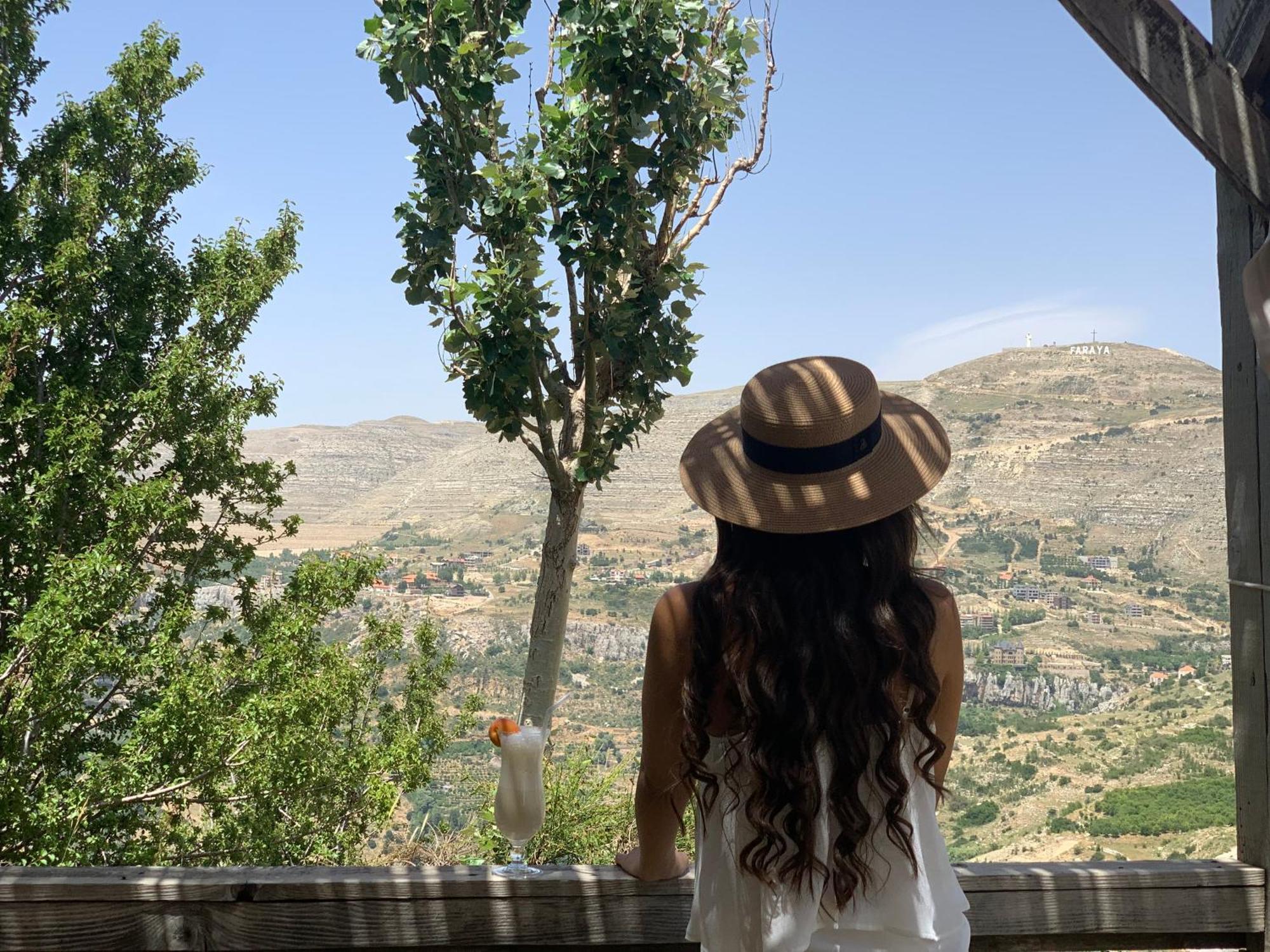 Mzaar Kfardebian Terre Brune Hotel מראה חיצוני תמונה